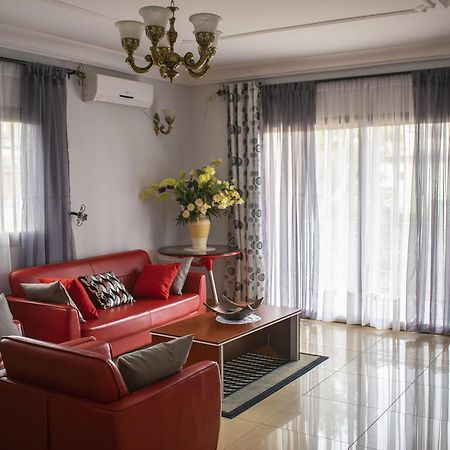 Toundalia Residence Yaoundé Buitenkant foto