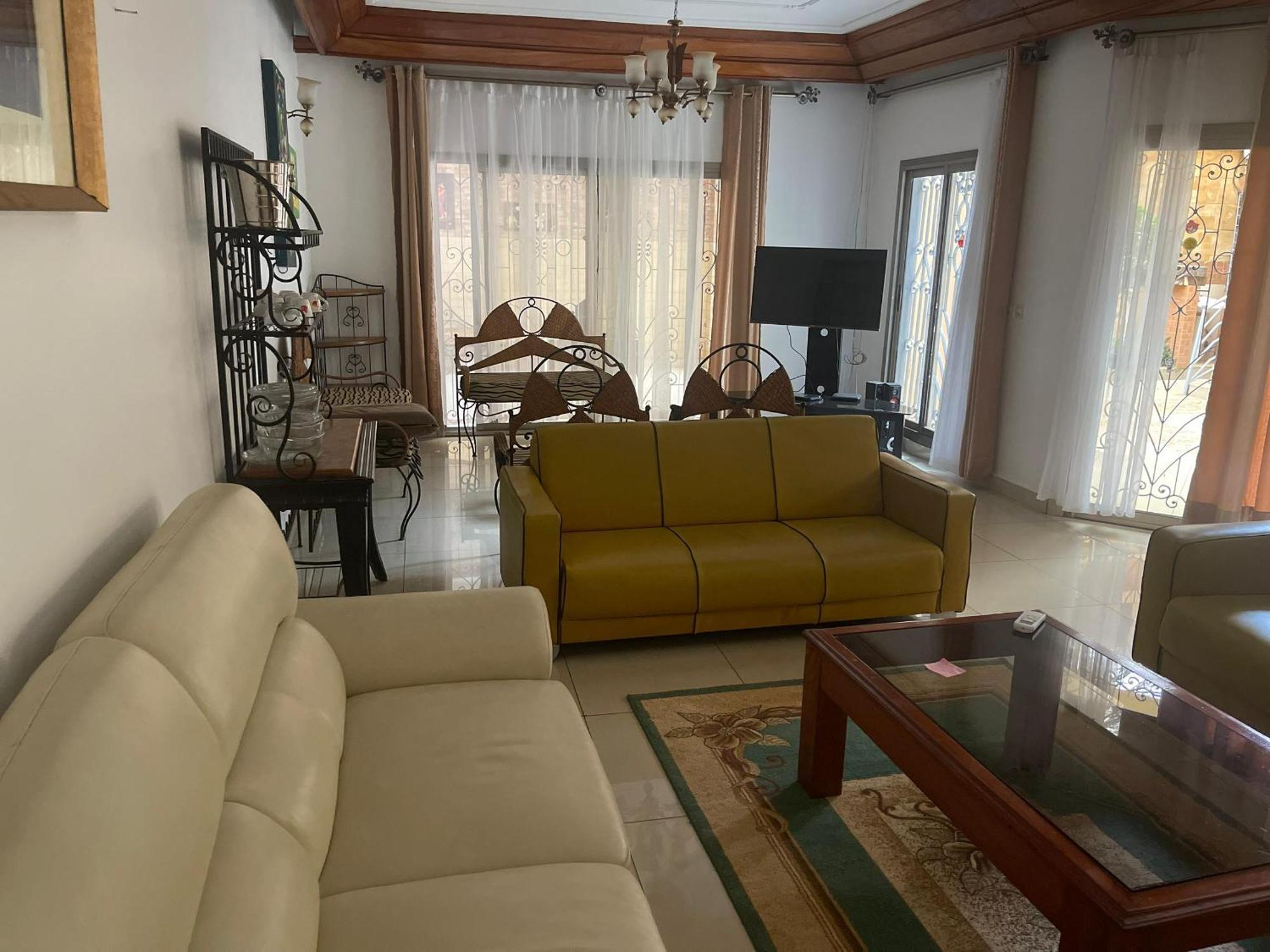 Toundalia Residence Yaoundé Buitenkant foto