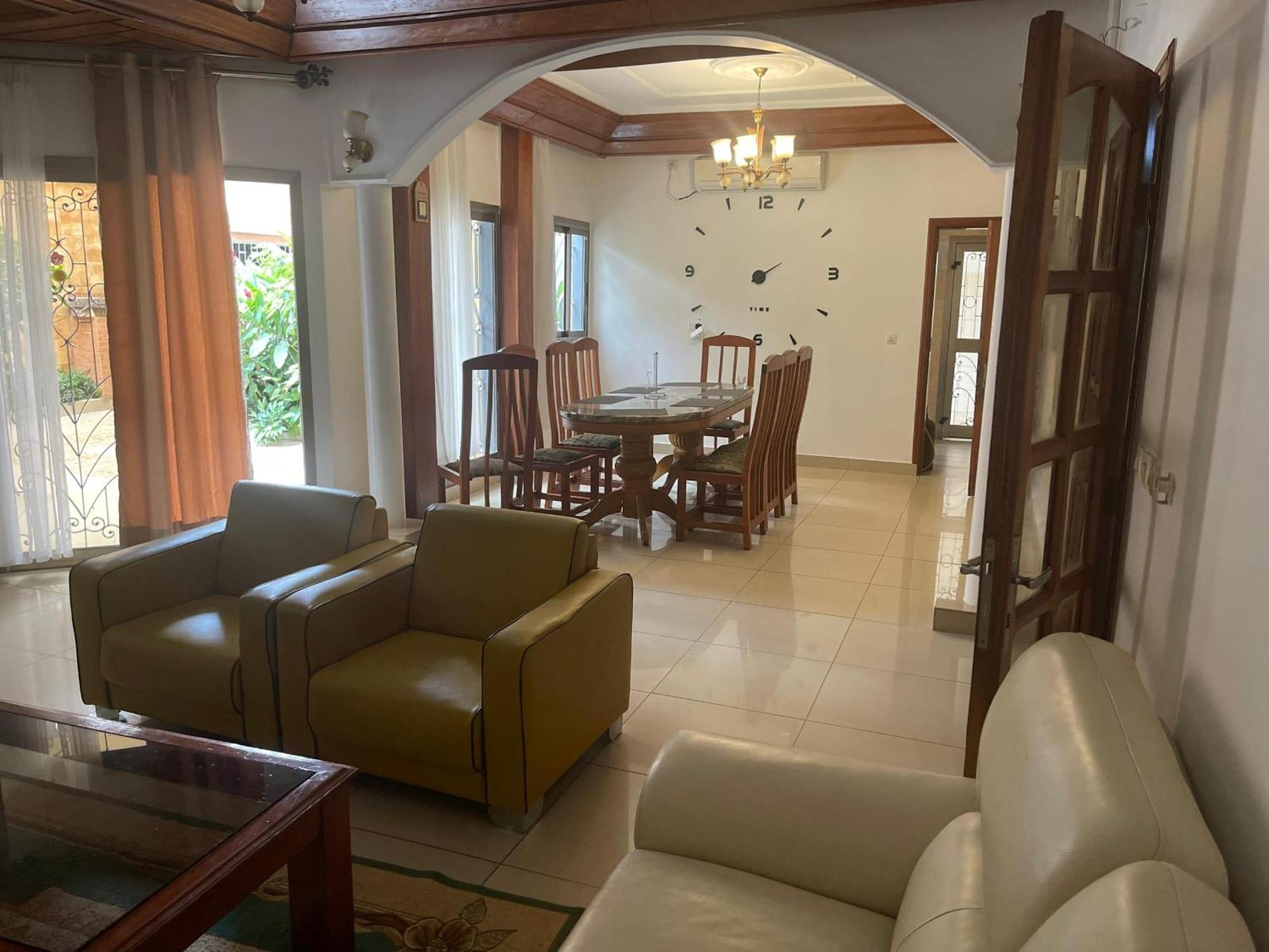 Toundalia Residence Yaoundé Buitenkant foto