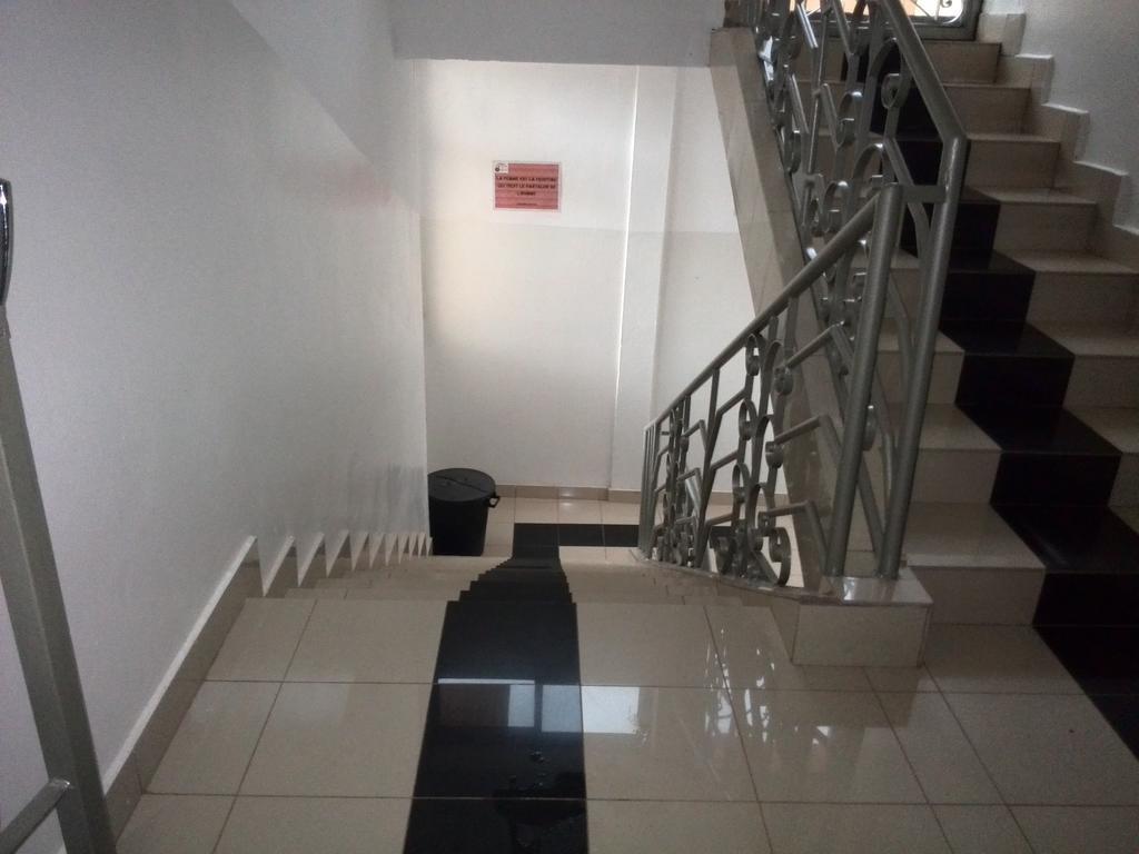 Toundalia Residence Yaoundé Buitenkant foto