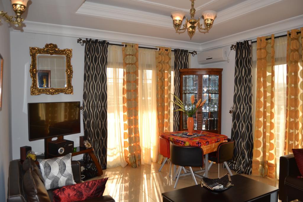 Toundalia Residence Yaoundé Buitenkant foto