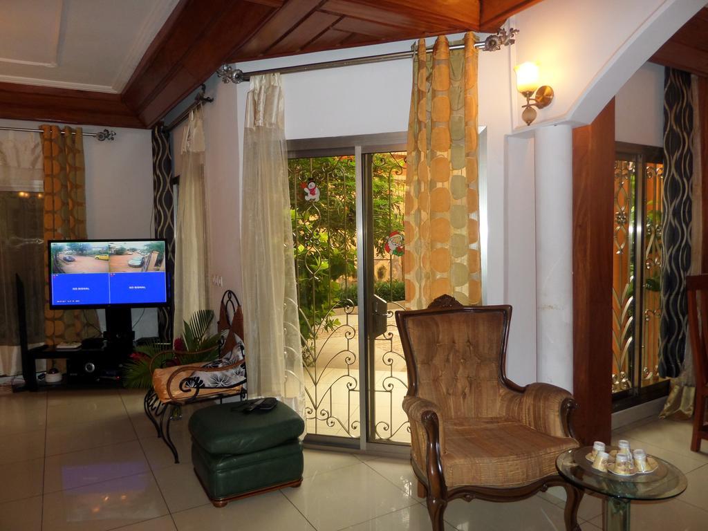 Toundalia Residence Yaoundé Buitenkant foto