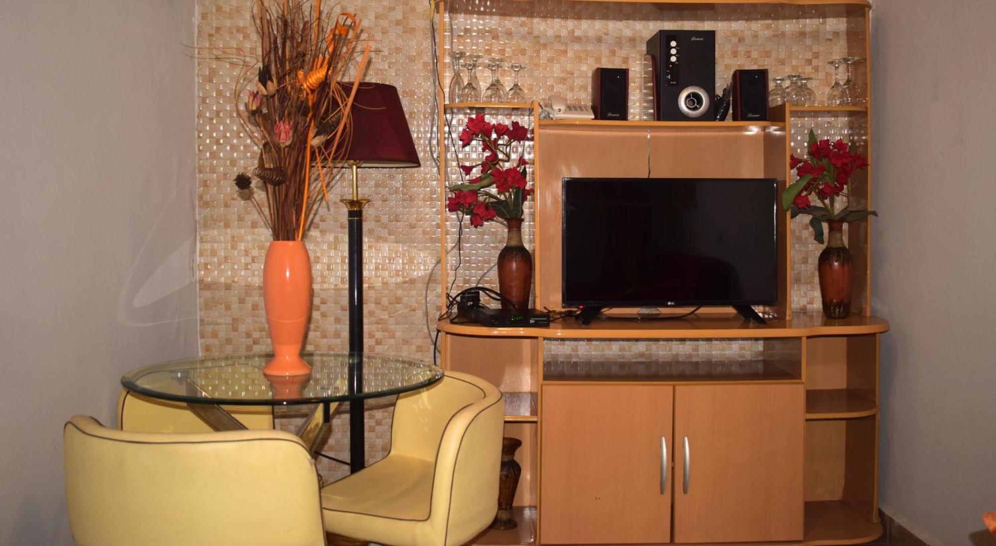 Toundalia Residence Yaoundé Buitenkant foto