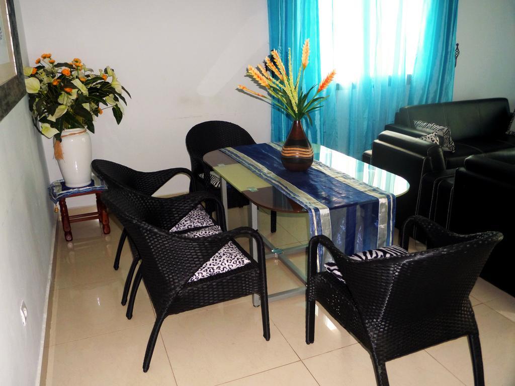 Toundalia Residence Yaoundé Kamer foto