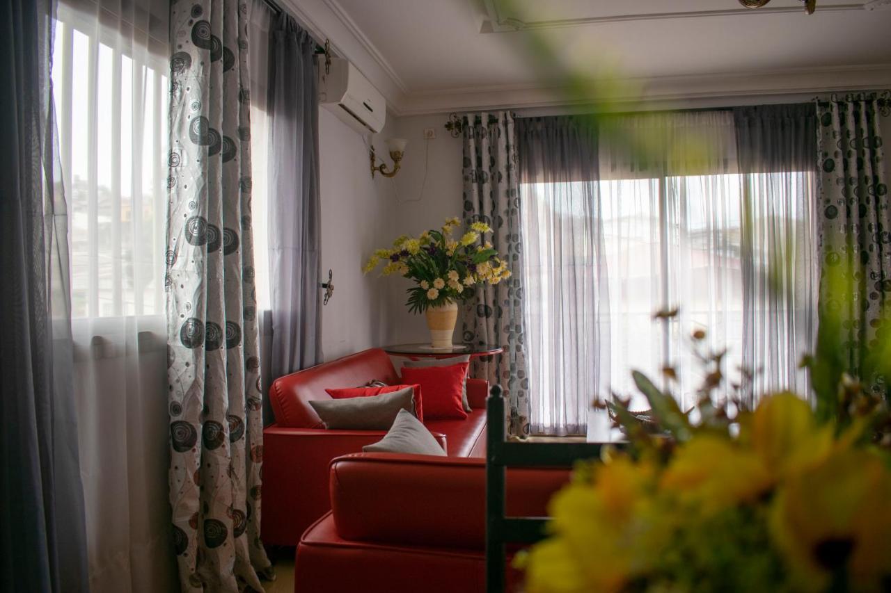 Toundalia Residence Yaoundé Buitenkant foto